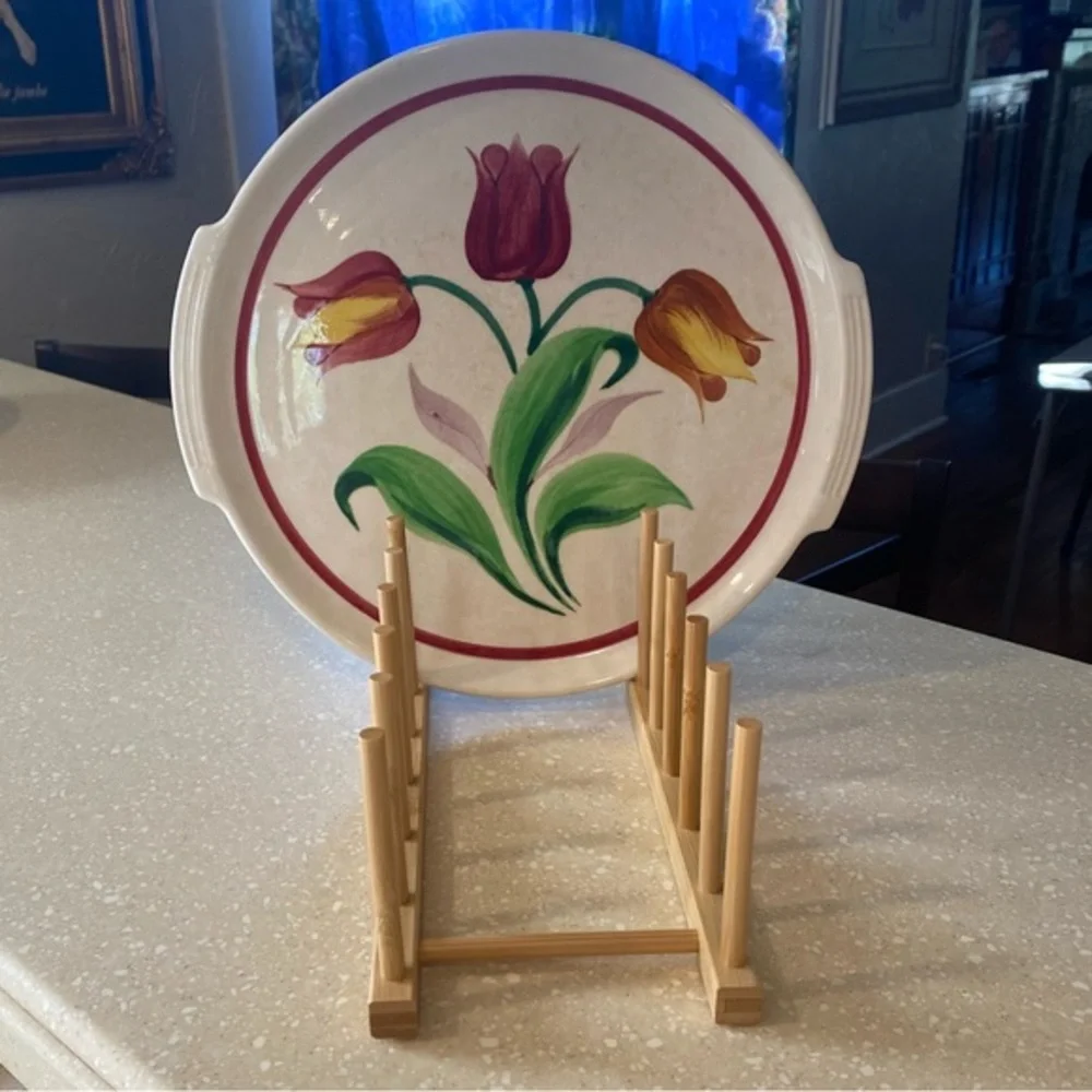 Pkg of two Bamboo plate racks. Each holds 8 plate/. Plate only $77.